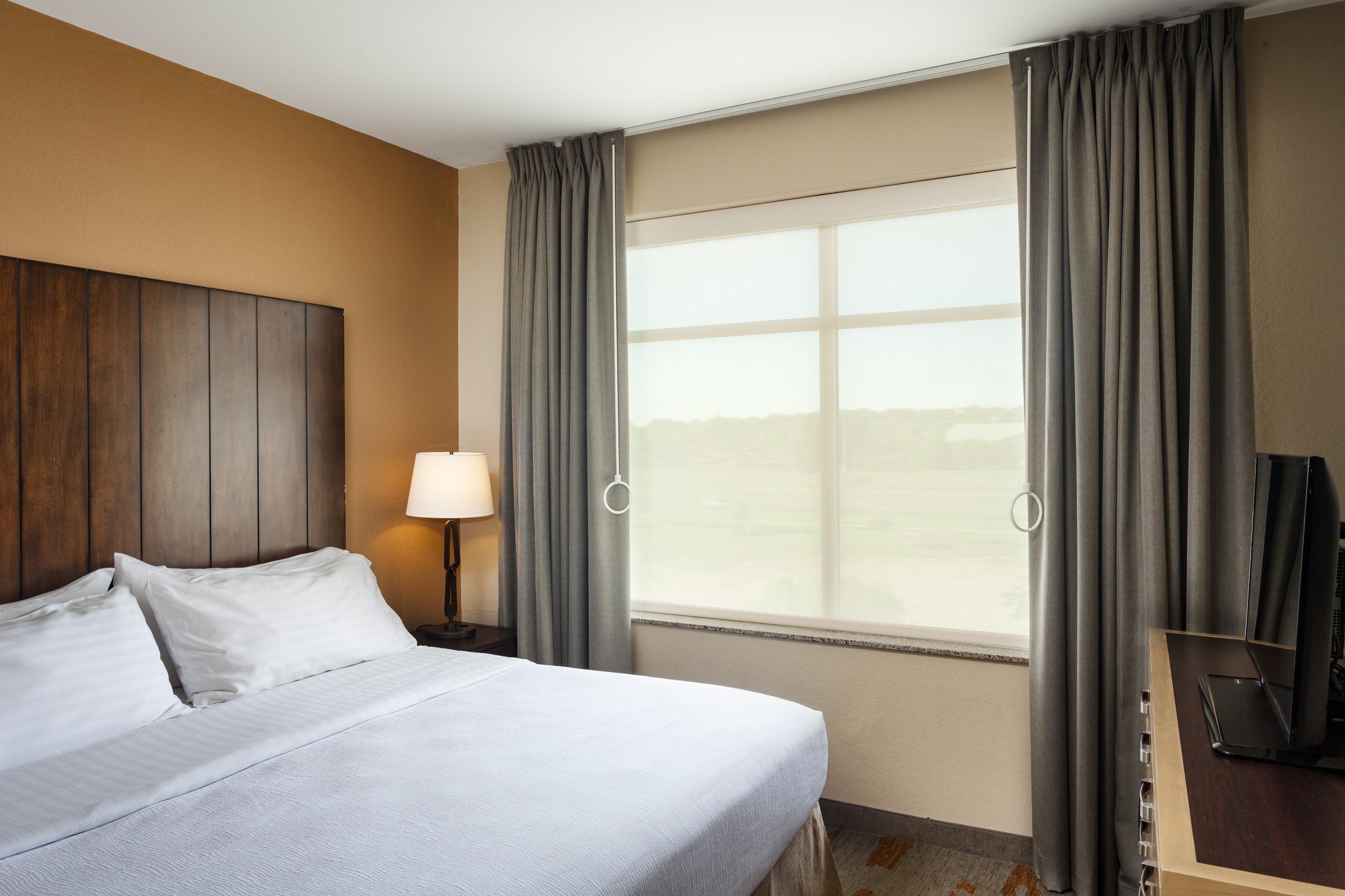Holiday Inn San Antonio Northwest- Seaworld Area By Ihg Exterior photo